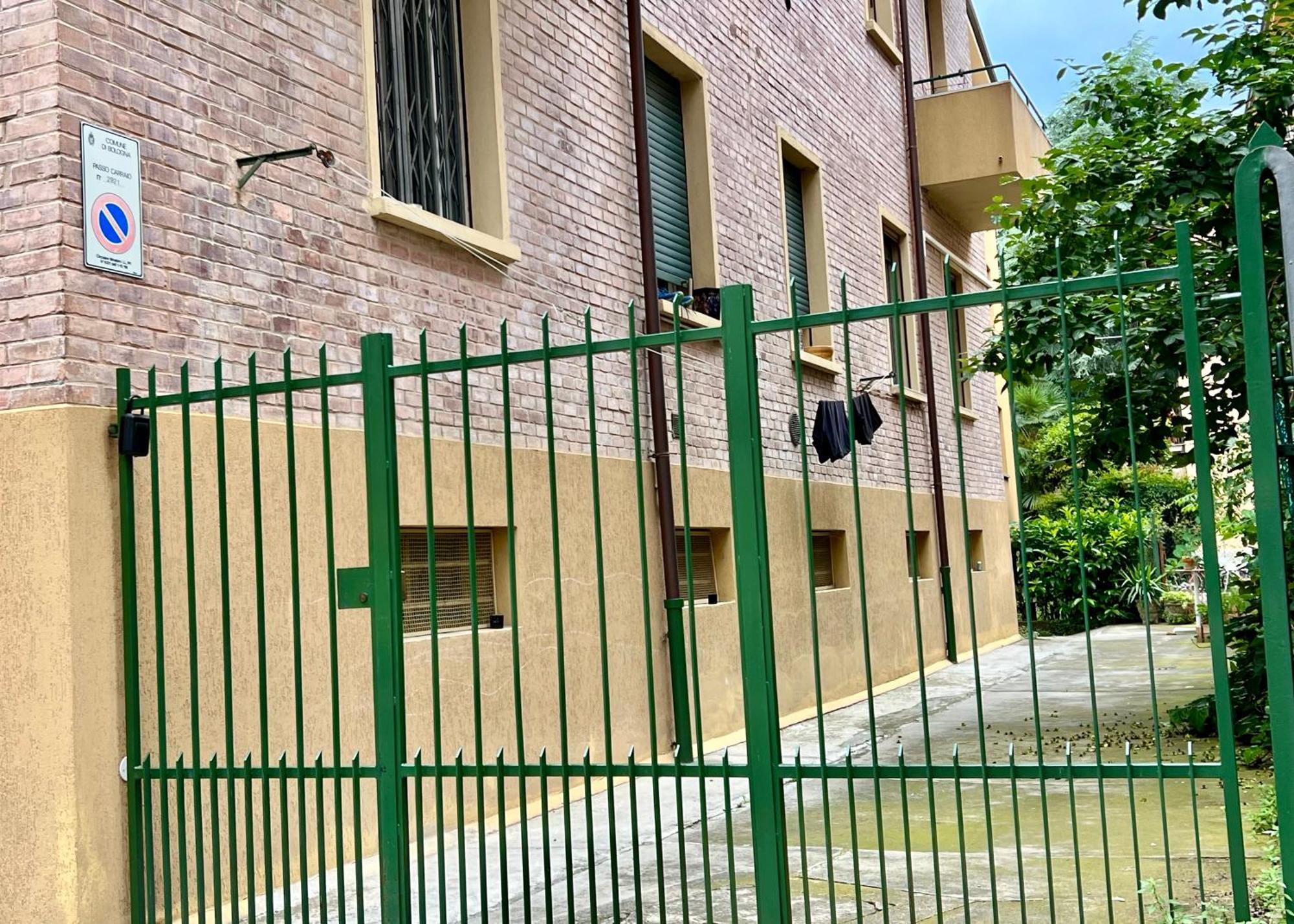 Charming Apartment Near Saragozza 博洛尼亚 外观 照片