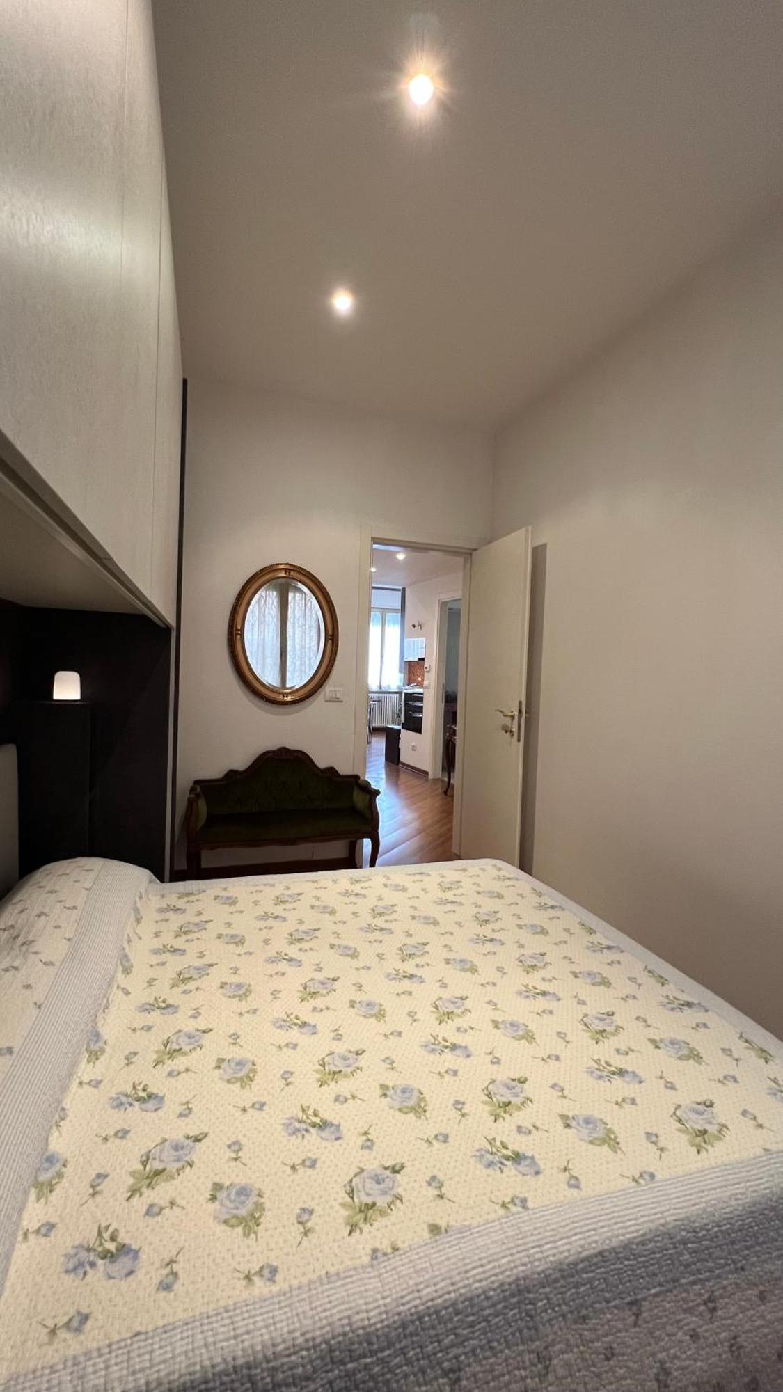 Charming Apartment Near Saragozza 博洛尼亚 外观 照片
