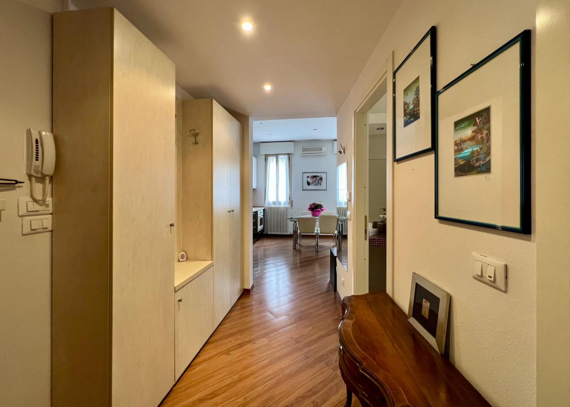 Charming Apartment Near Saragozza 博洛尼亚 外观 照片