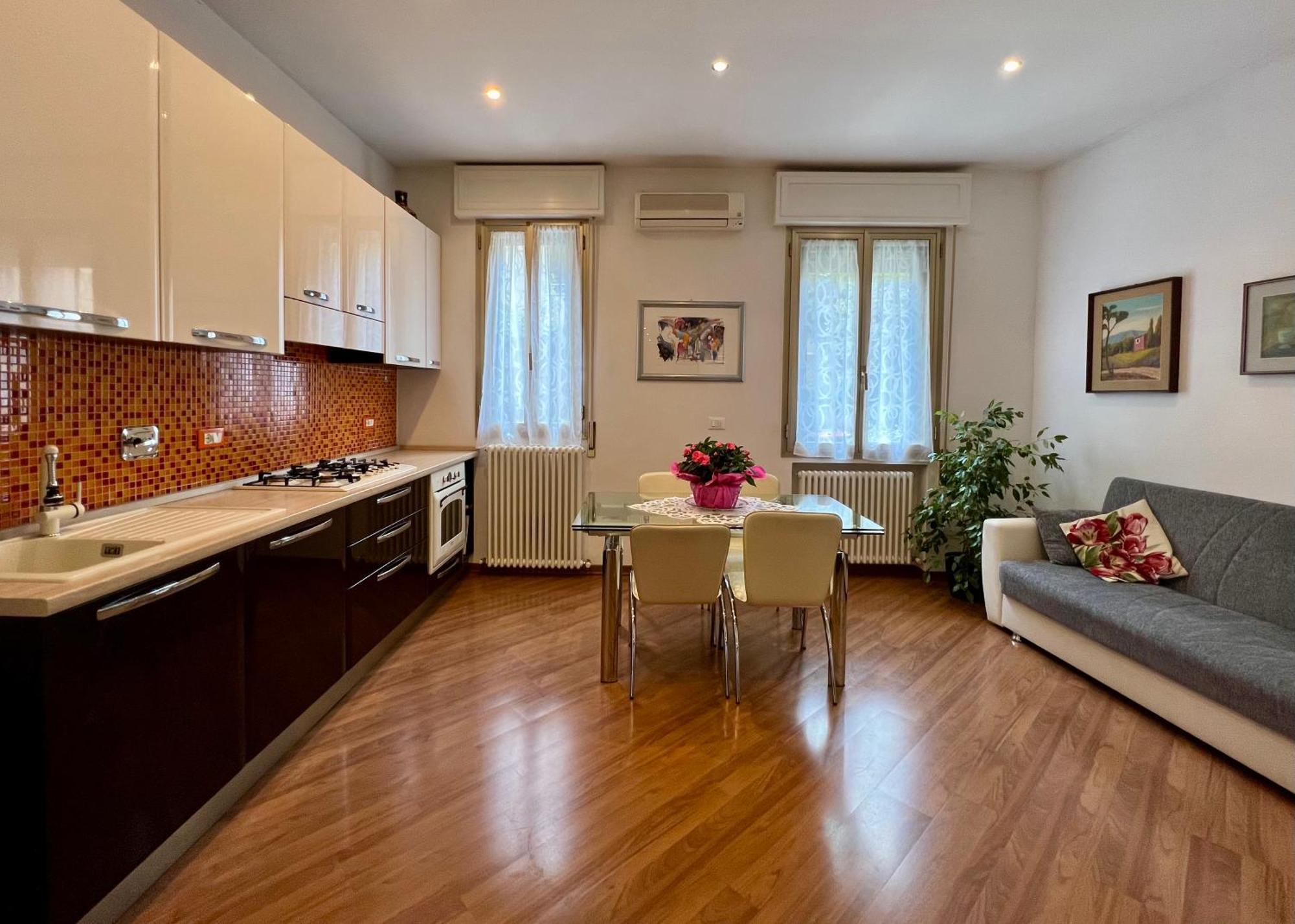 Charming Apartment Near Saragozza 博洛尼亚 外观 照片