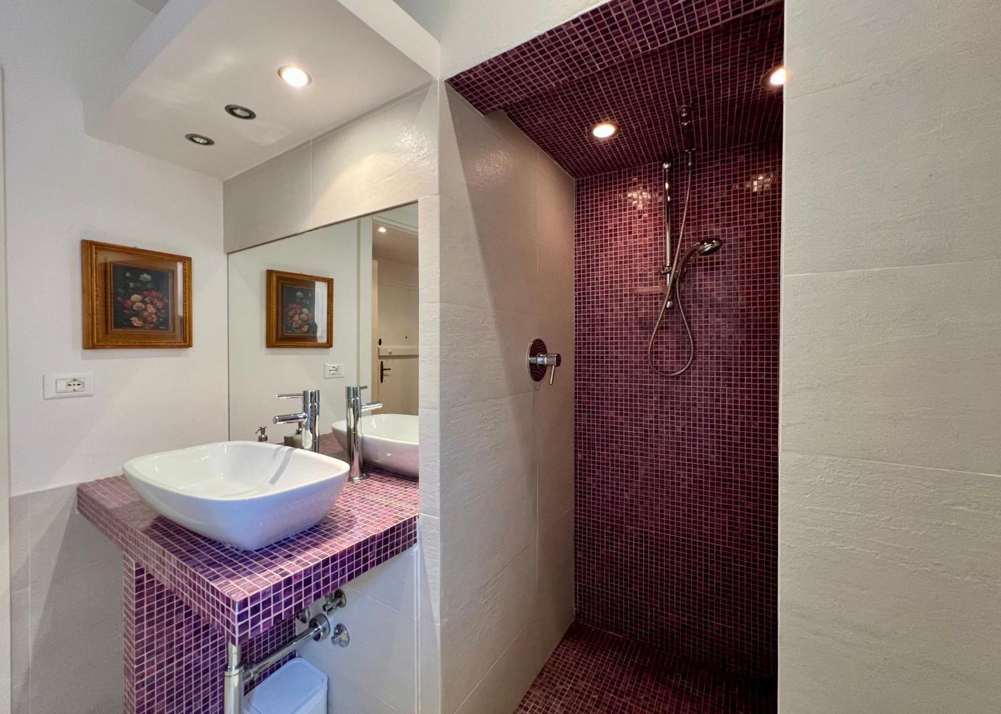 Charming Apartment Near Saragozza 博洛尼亚 外观 照片